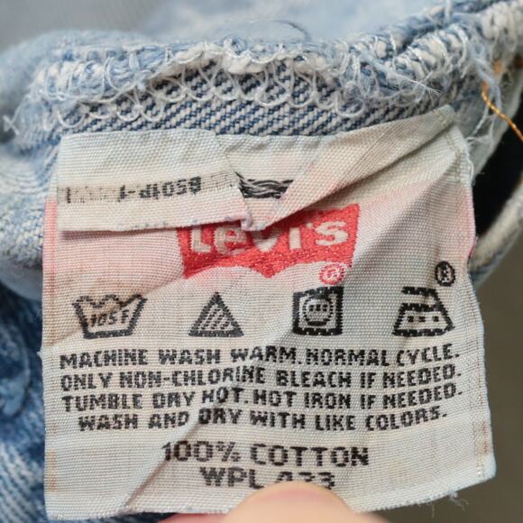 VTG LEVIS 501 Made In USA Distressed Thrashed Rigid Denim Jeans Grunge Sz 38x29 - Picture 10 of 11